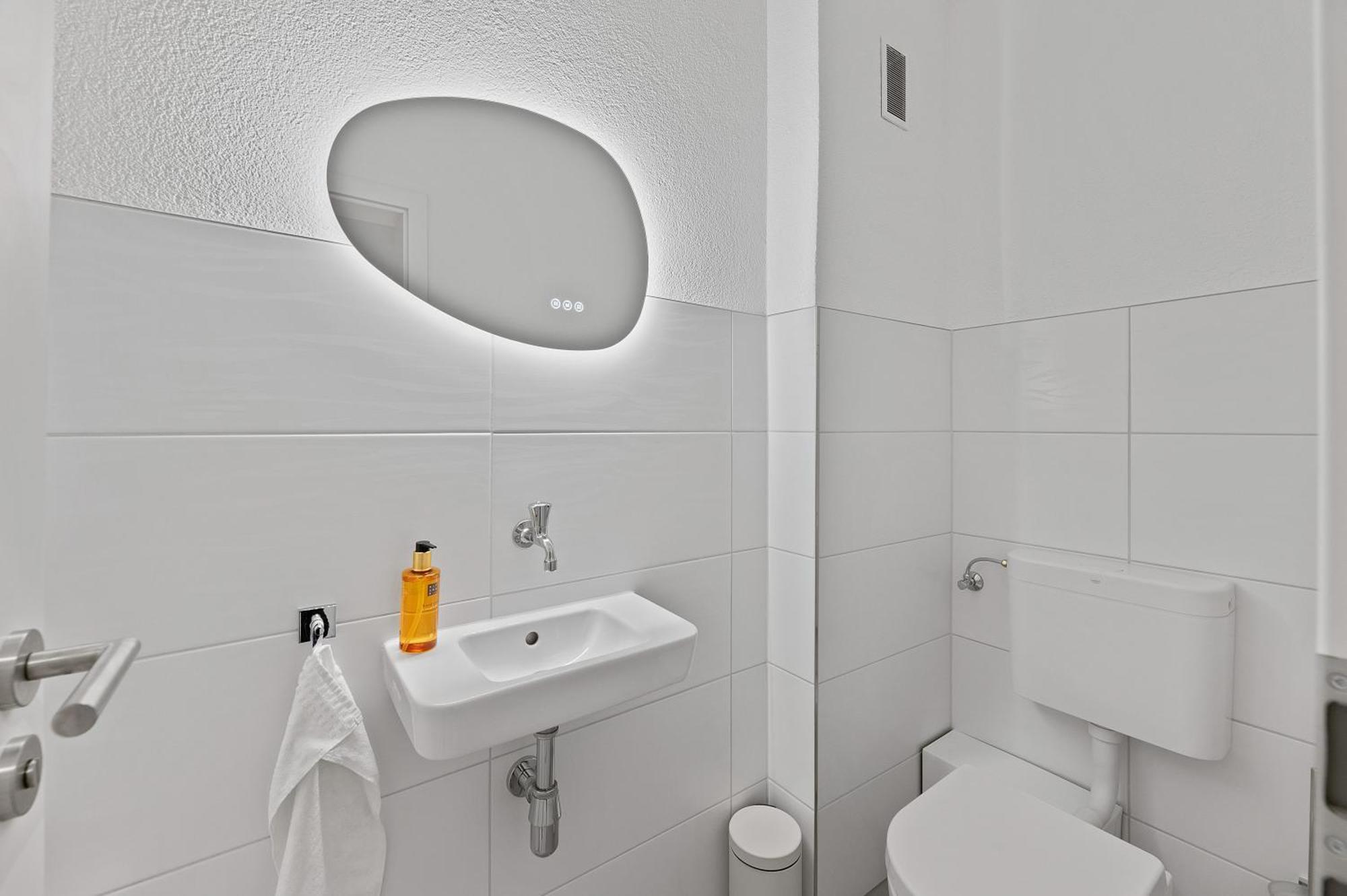 Roomfall Am Kurpark Mit Blick Ins Gruene-Parkplatz-Waschmaschine-Kueche-Wifi 巴特拉珀瑙 外观 照片